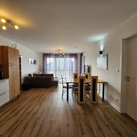 An Der Ostsee * Luetjenburg